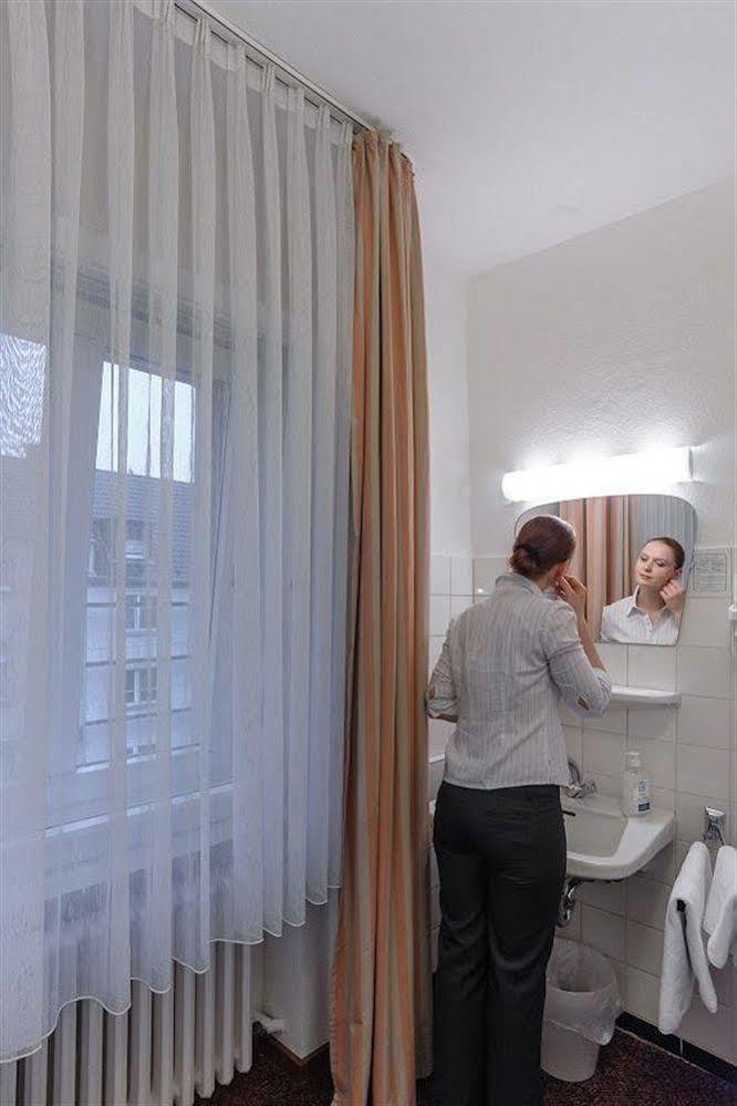Hotel Boell Έσσεν Εξωτερικό φωτογραφία